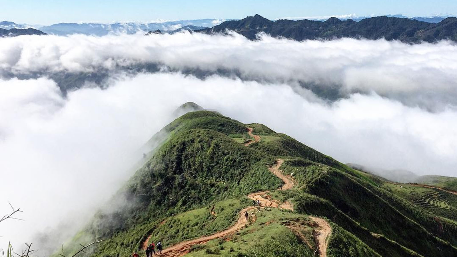 Đỉnh Cao Xiêm, Quảng Ninh