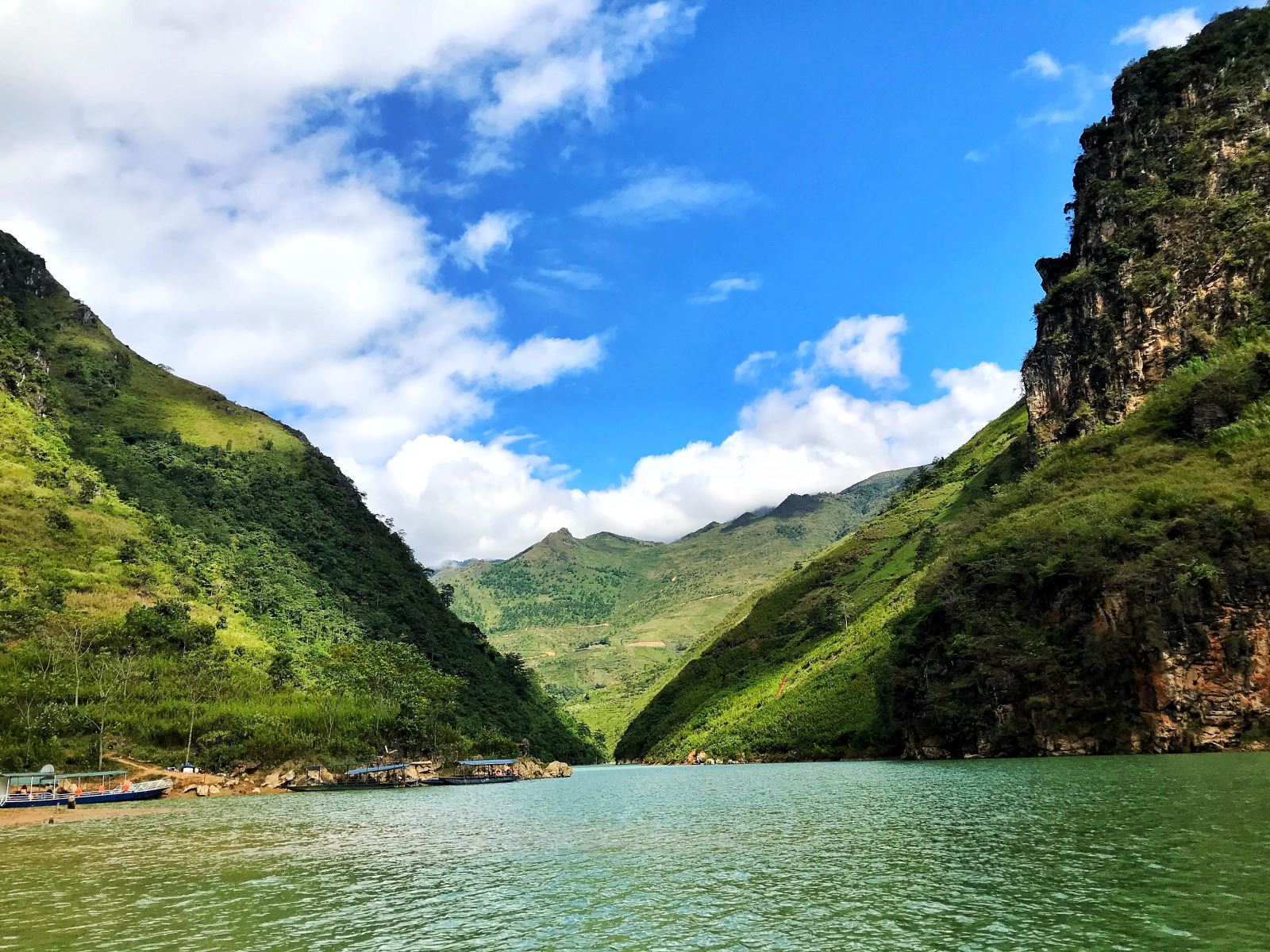 Hà Giang: Hẻm Tu Sản kỳ quan độc nhất vùng cao nguyên đá - Cục Du lịch Quốc Gia Việt Nam