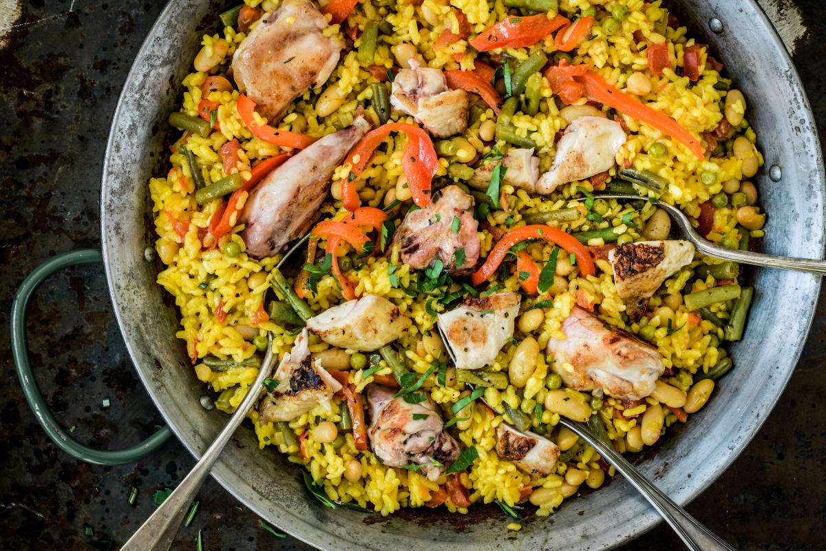 Paella valenciana