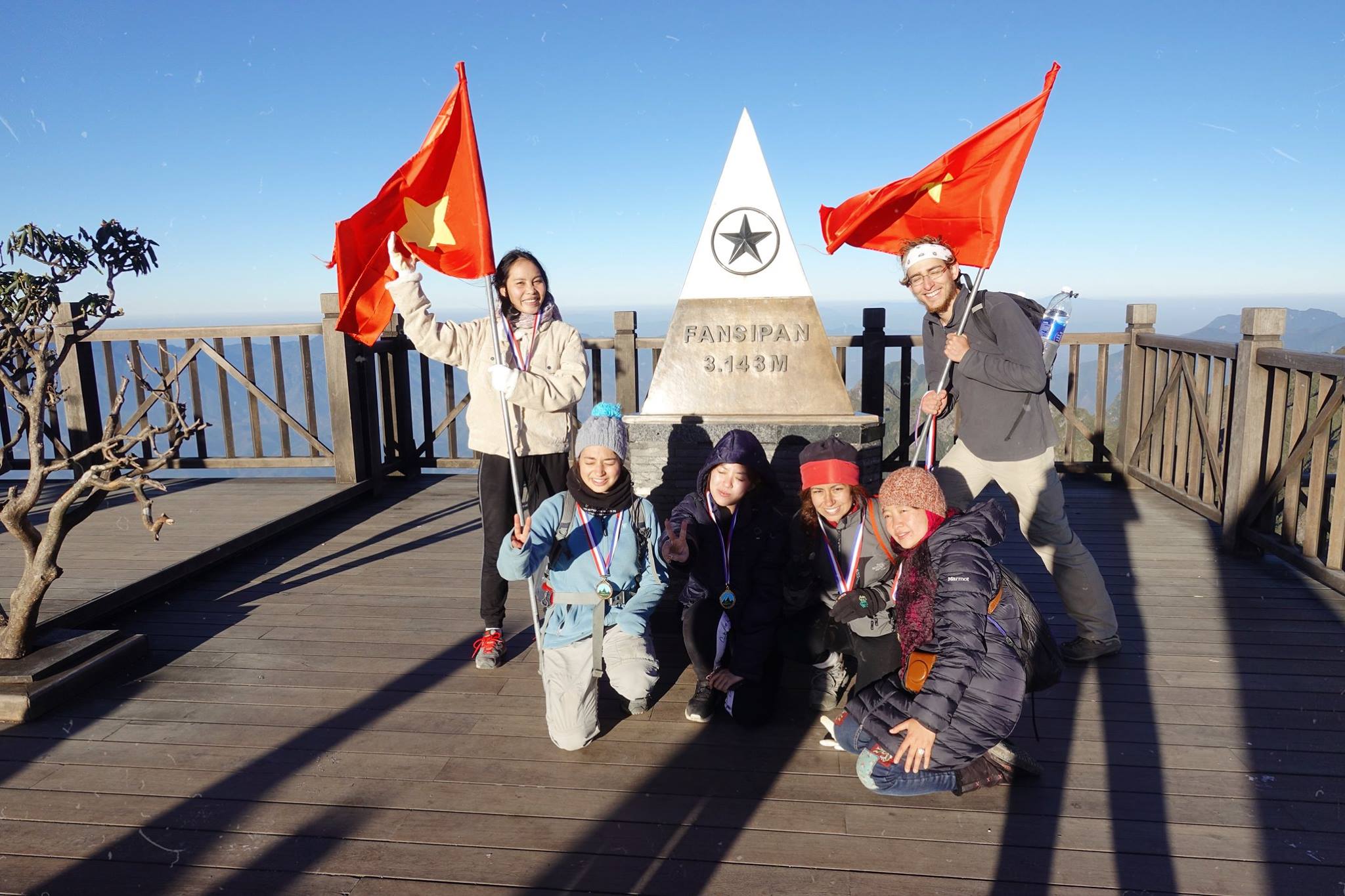 Tour trekking Fansipan - Khởi hành tại Hồ Chí Minh - Đón tại Hồ Chí Minh